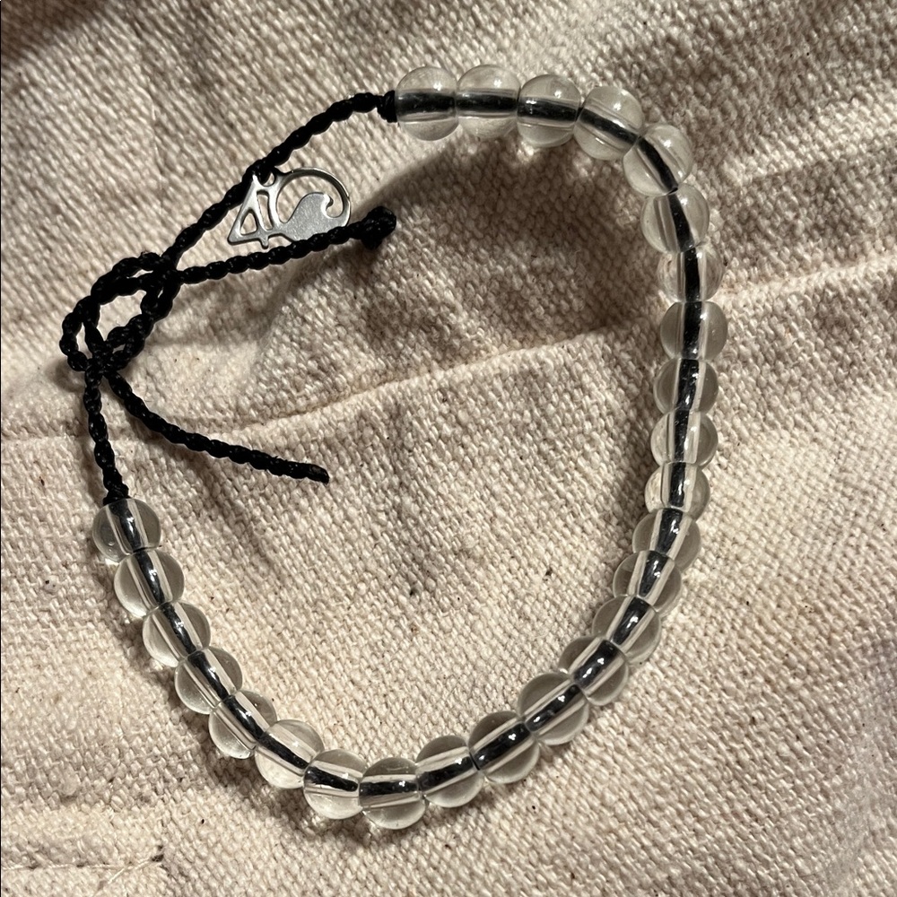 Elegant Clear Beaded Bracelet